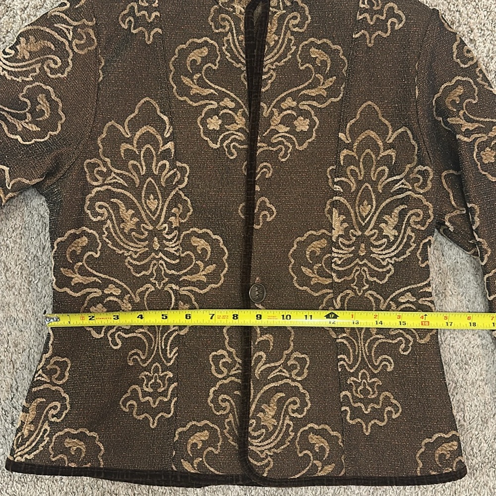 Handmade Brown and Cream Patterned Jacket - Picture 9 of 11